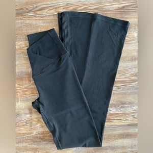 Offline by Aerie Real Me High Waisted Crossover Flare Leggings